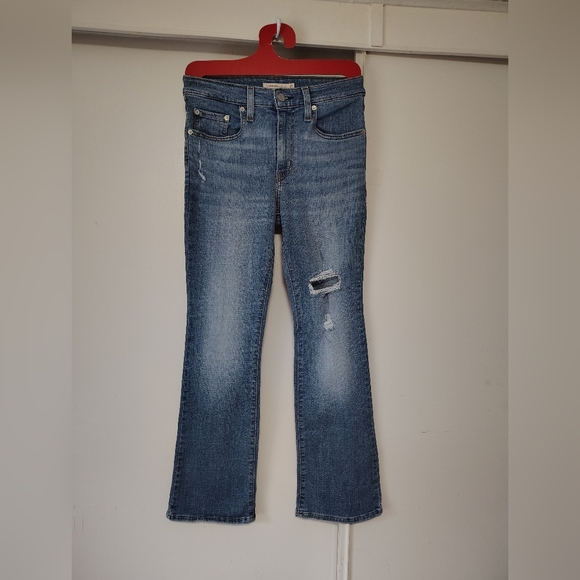 Levi's 725 High Rise Boot Cut Jeans Women's Denim Stretch Medium Blue 27. - Picture 16 of 17